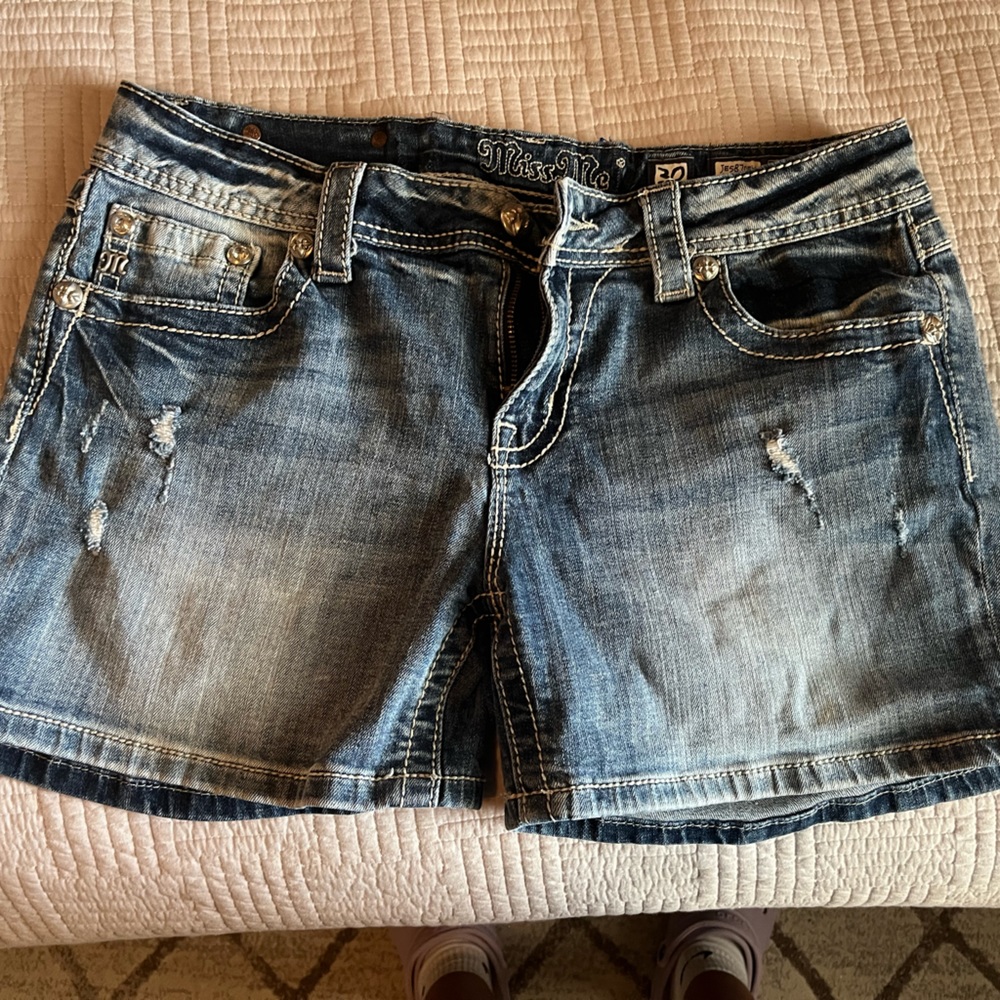Miss Me shorts